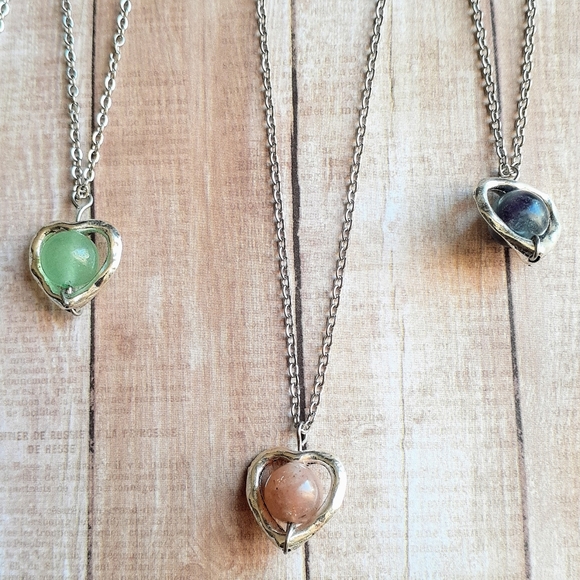 💜2/$30💜 Silver Heart Gemstone Necklaces - Picture 5 of 5
